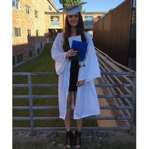 Meet your Posher, Mikaela